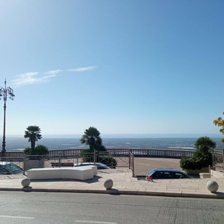 Panorama di via Amendola2